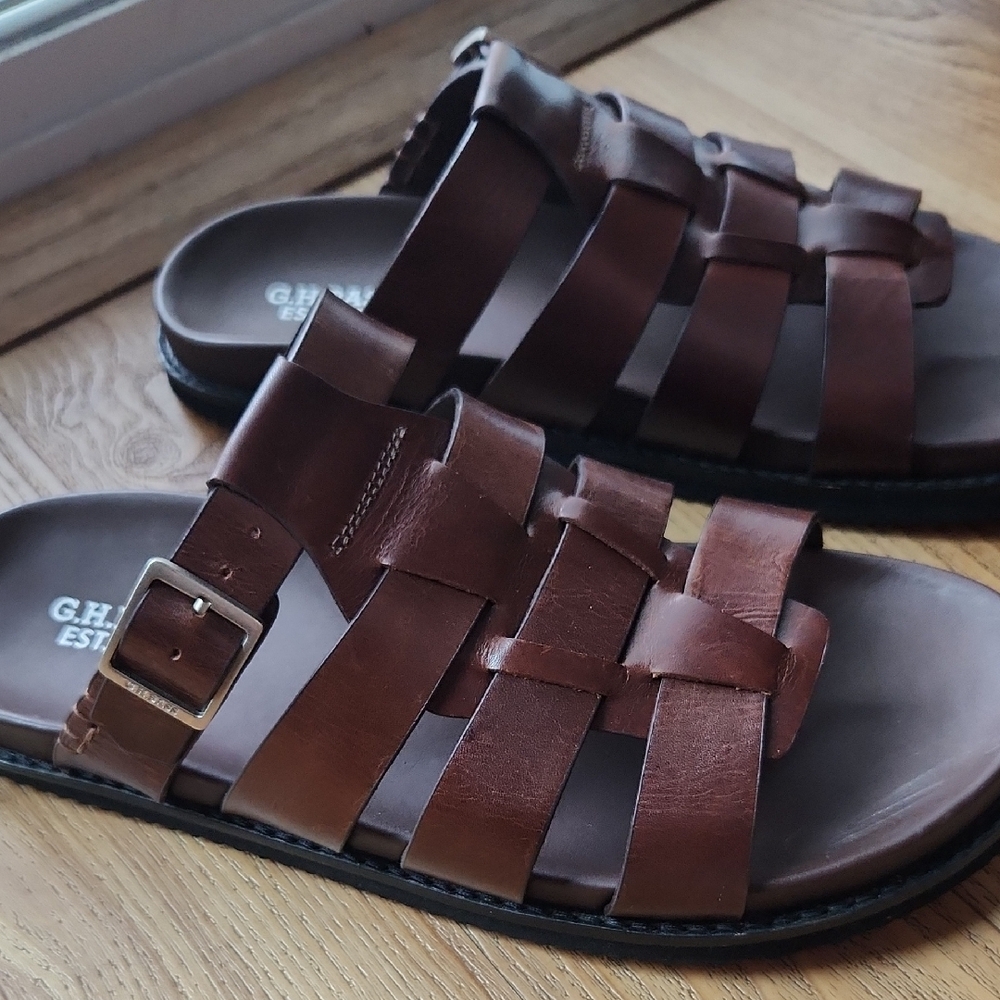 G.H. Bass & Co. Men's Brown Leather Sandals